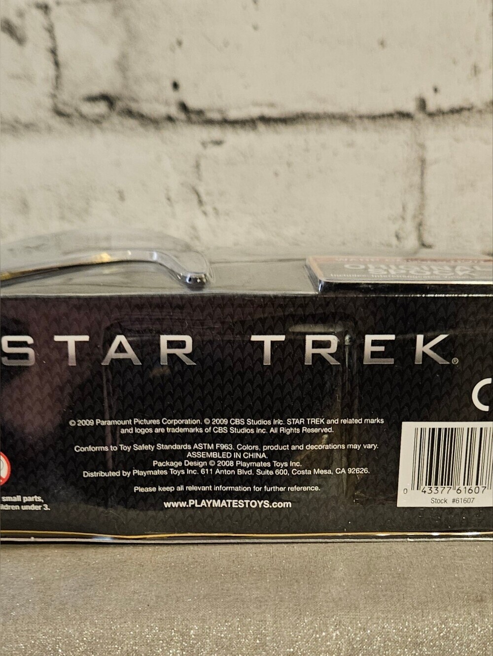 Star Trek Original Spock Warp Collection Action Figure NIB 2009 - Picture 9 of 9